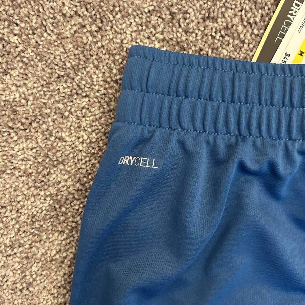 Puma Manchester City Men's Training Soccer Shorts Blue Size M - Medium - NWT $45 - Picture 6 of 16